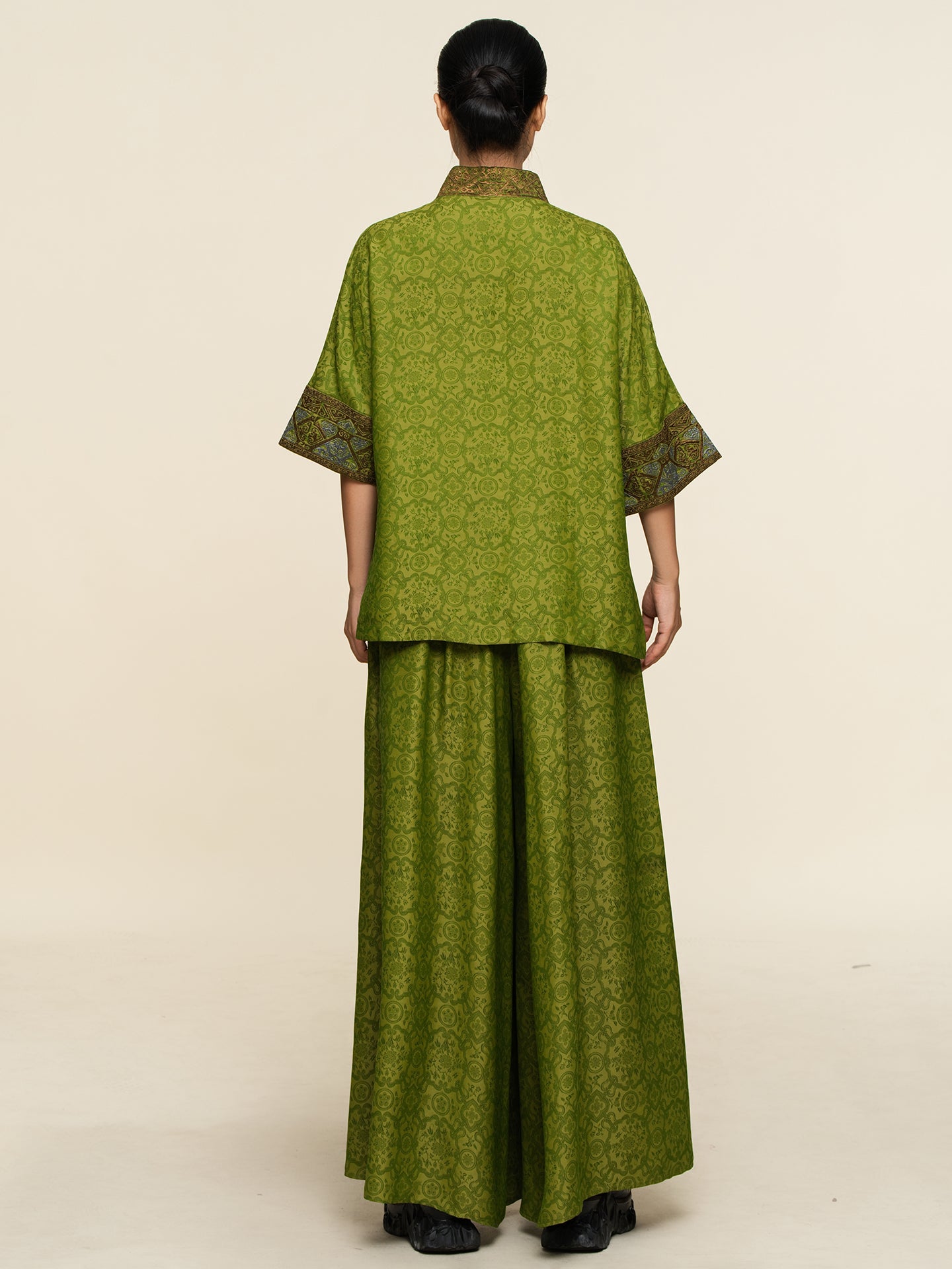 Pullover Xiangyun Silk Top – 25ZW93F