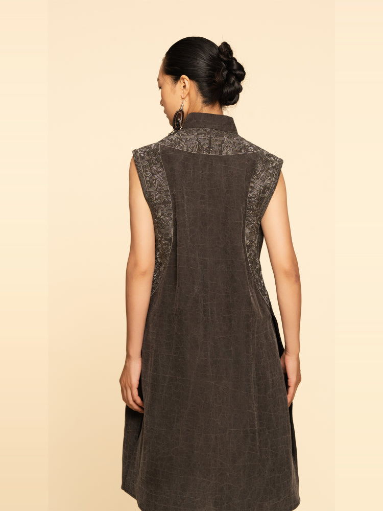 Heritage Xiangyun Silk Cheongsam Dress – Phoenix Silver Embroidery & Crackle Pattern | Zouxin Silk
