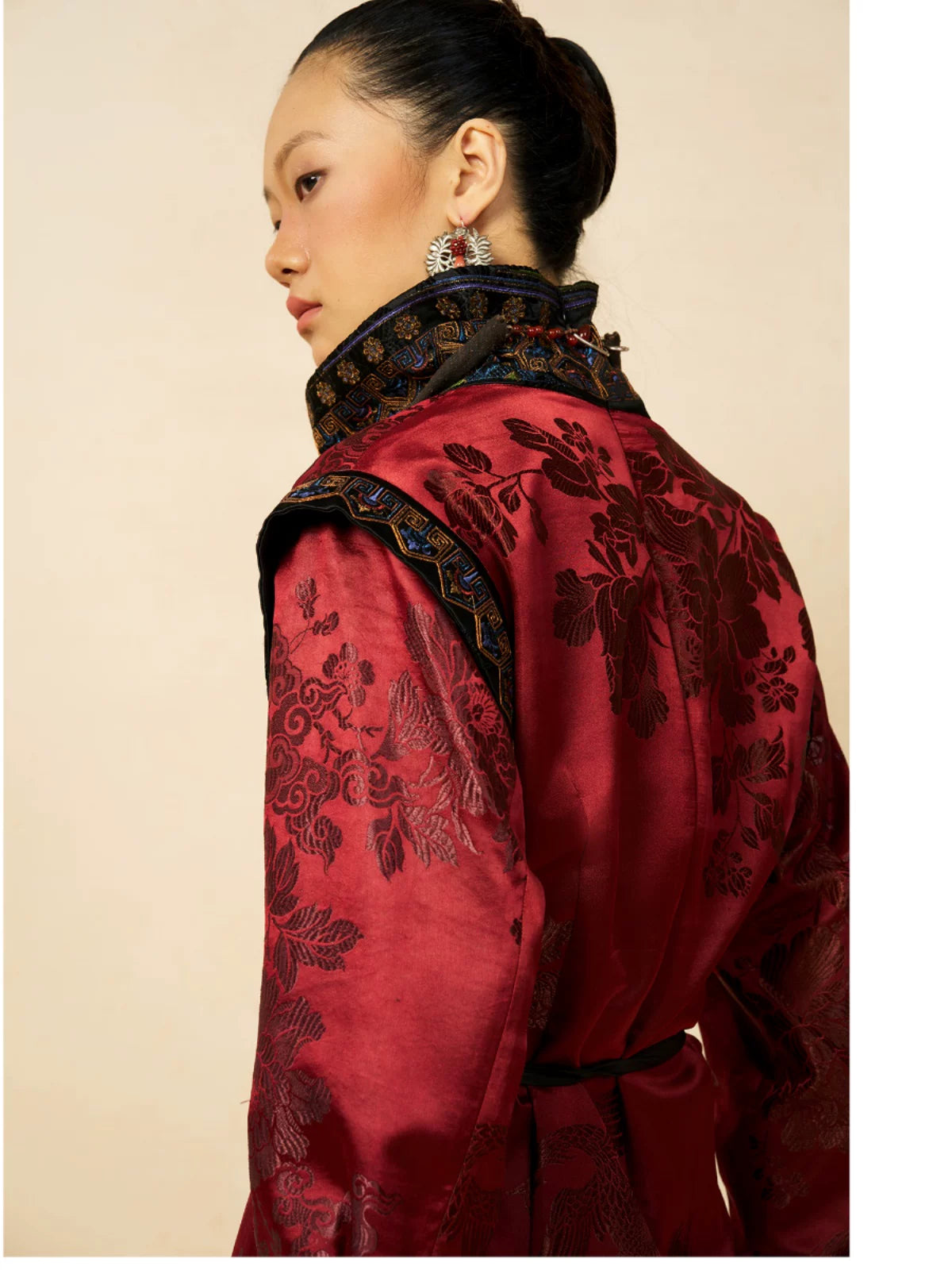 Luxury Guge Kingdom Silk Tibetan Dress- 24Z50001