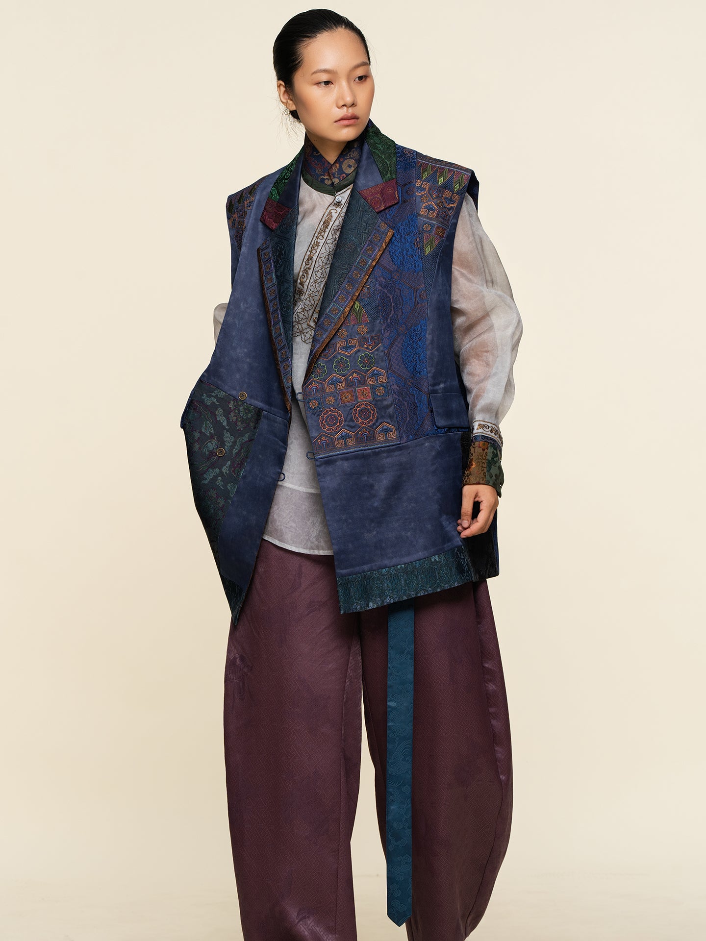 Porcelain Blue Silk Vest—25Z08701