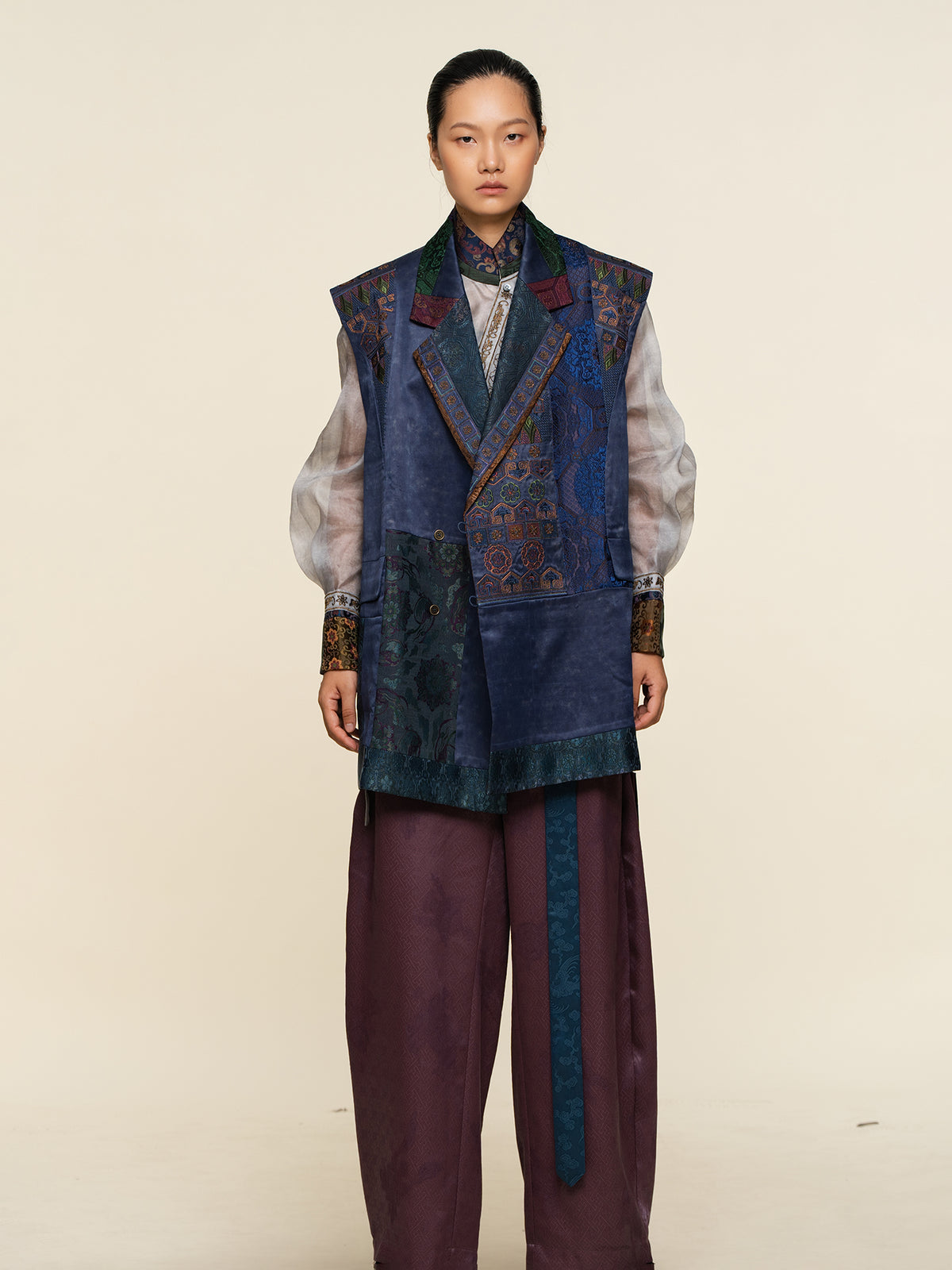 Porcelain Blue Silk Vest—25Z08701