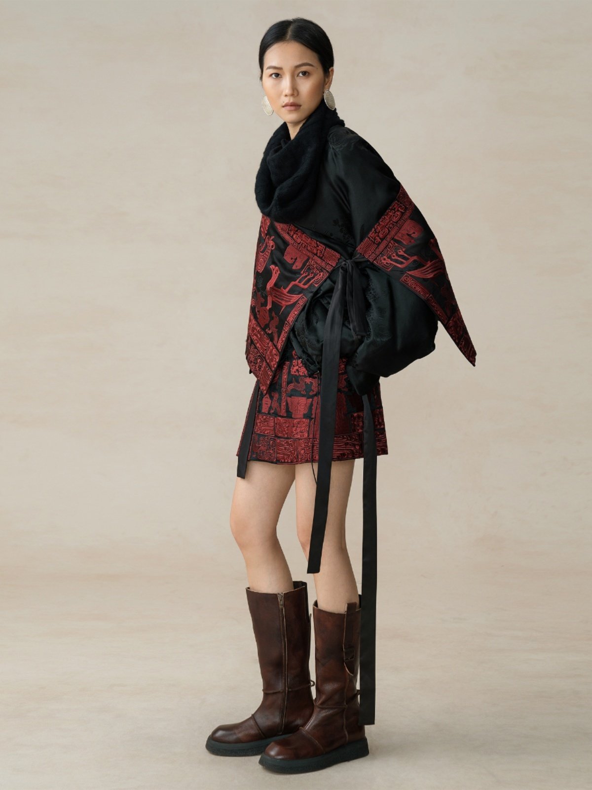 Sanxingdui Hand Embroidered Midi Skirt