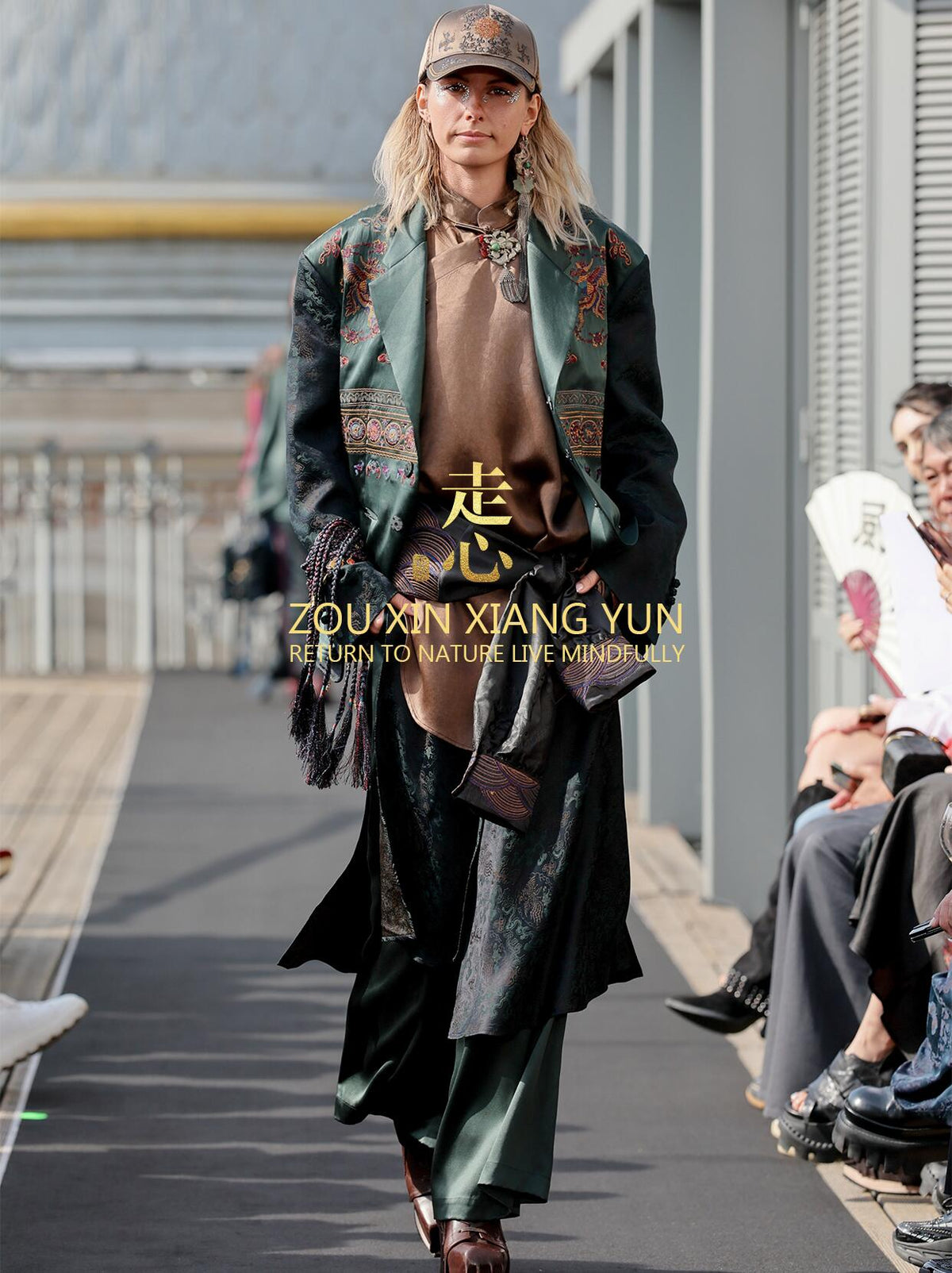 Luxury Gold Silk Mandarin Cardigan Coat-25Z26216889