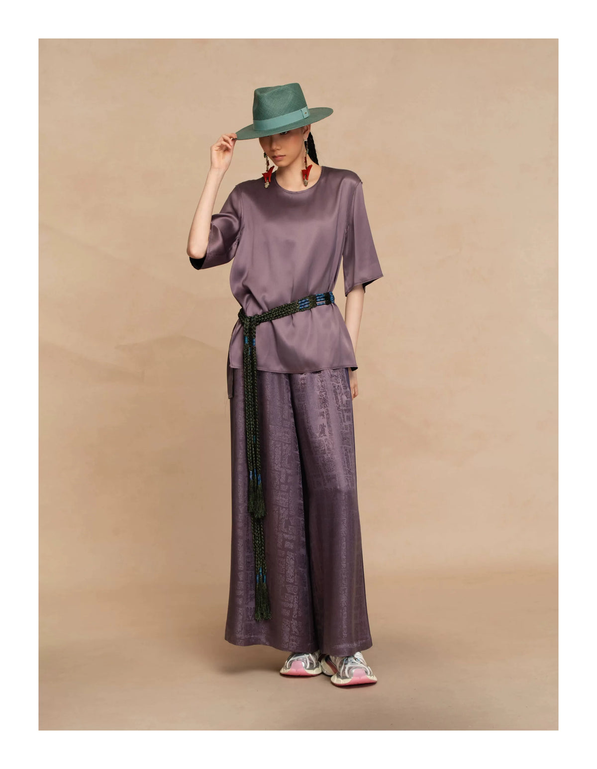 Luxury Silver Silk Sacred Beasts Pants-26Z26211829