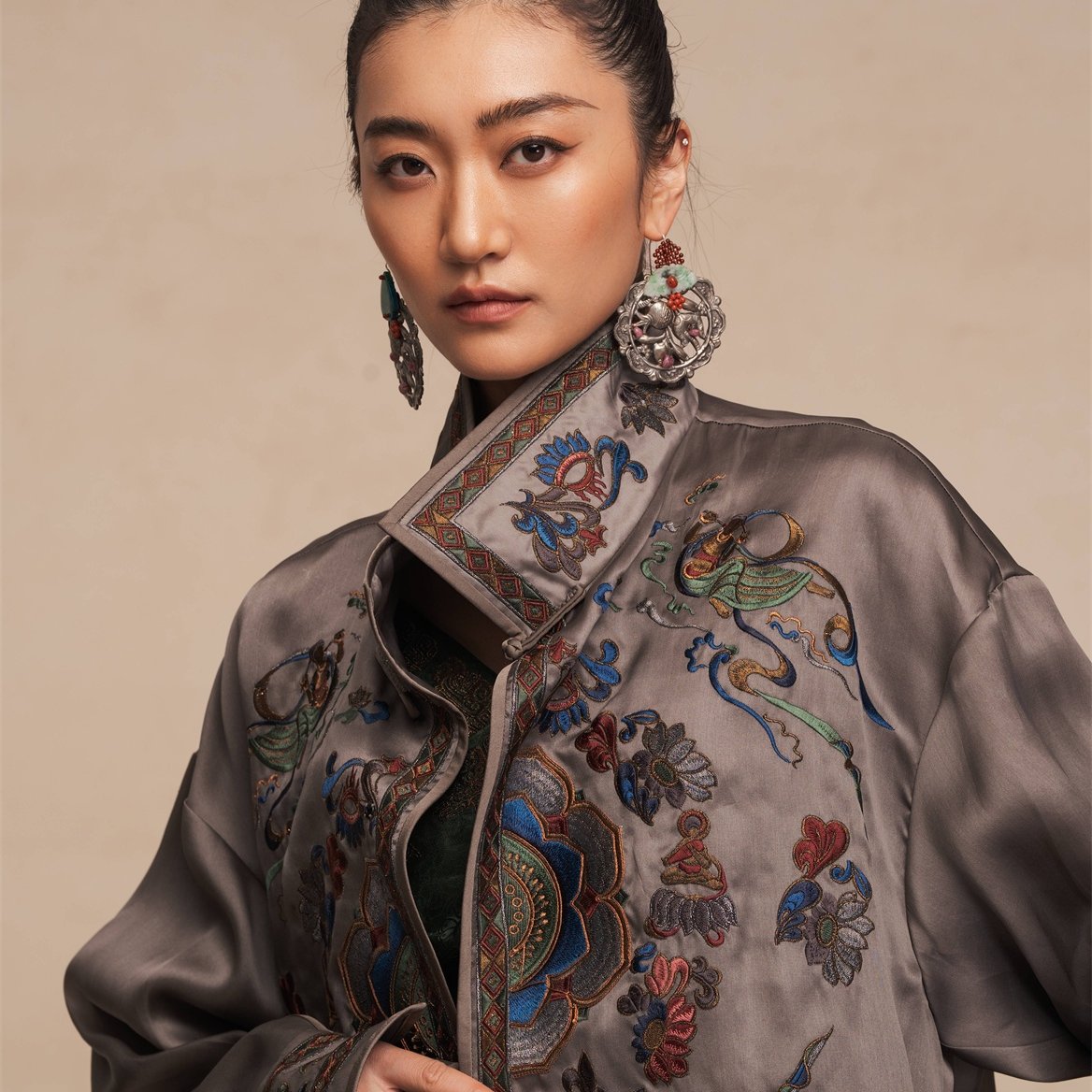 Luxury Dunhuang Lotus Silk Kimono Coat-26ZWT6302