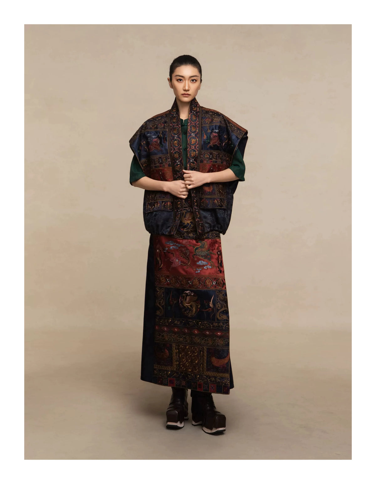 Luxury Navy Pegasus Heavy Silk Maxi Skirt-25ZX9283