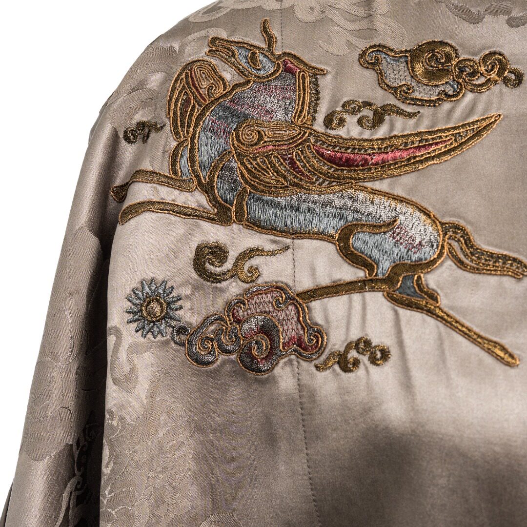 Luxury Dunhuang Flying Horse Silk Jacket-26Y13501
