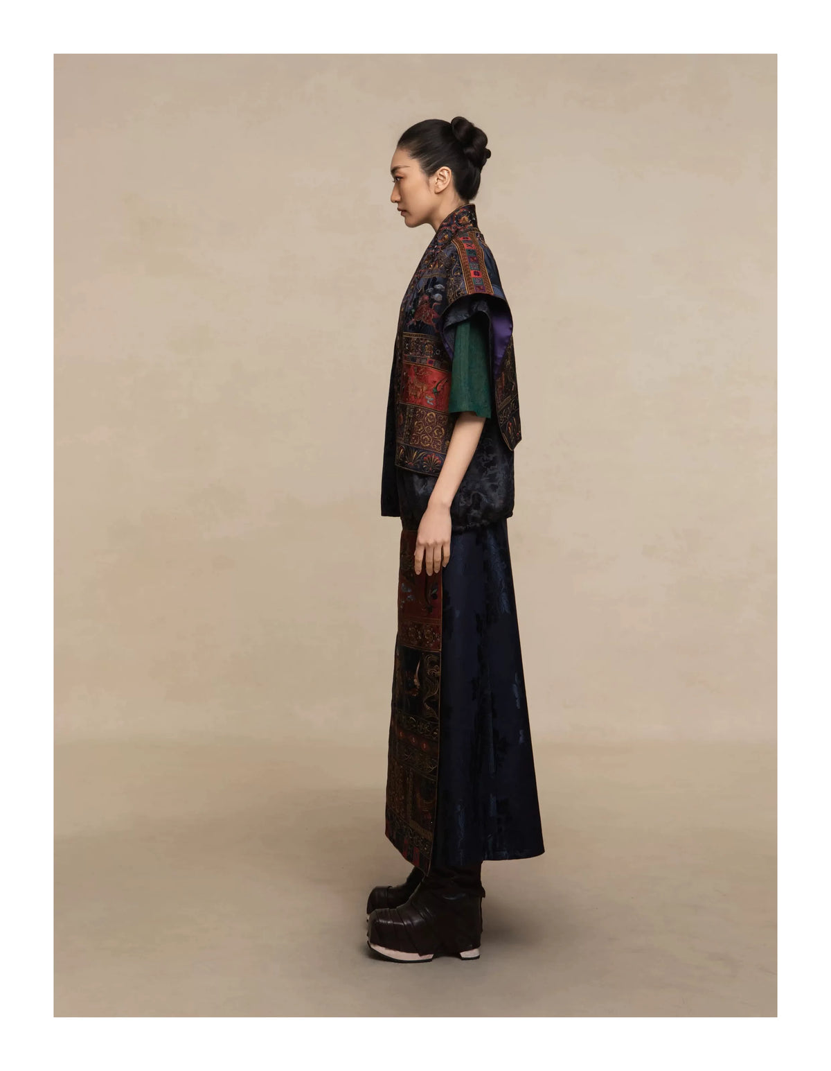 Luxury Navy Pegasus Heavy Silk Maxi Skirt-25ZX9283