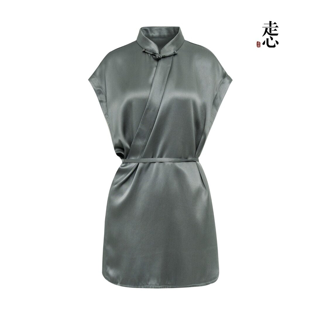 Luxury Heavy Silk Sleeveless Crossover Shirt- 26Y16701