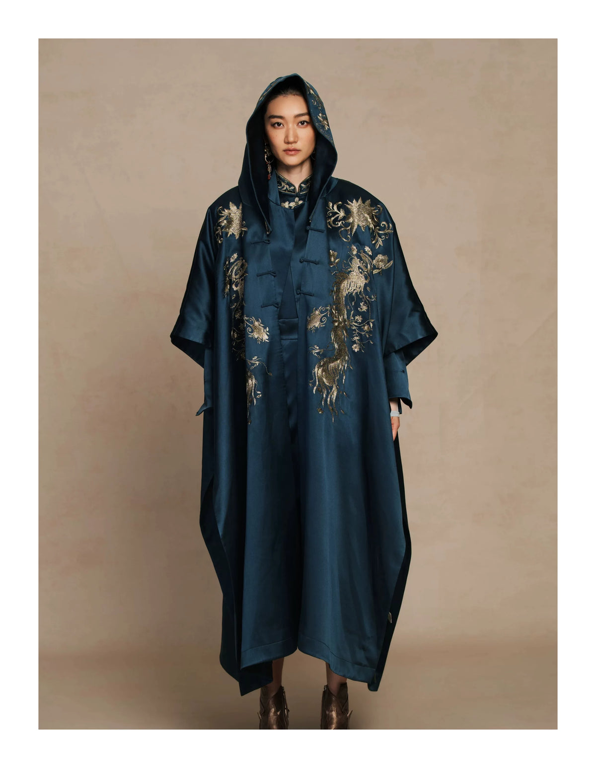 Luxury Navy Silk Phoenix Embroidered Cape-26ZMJ6709