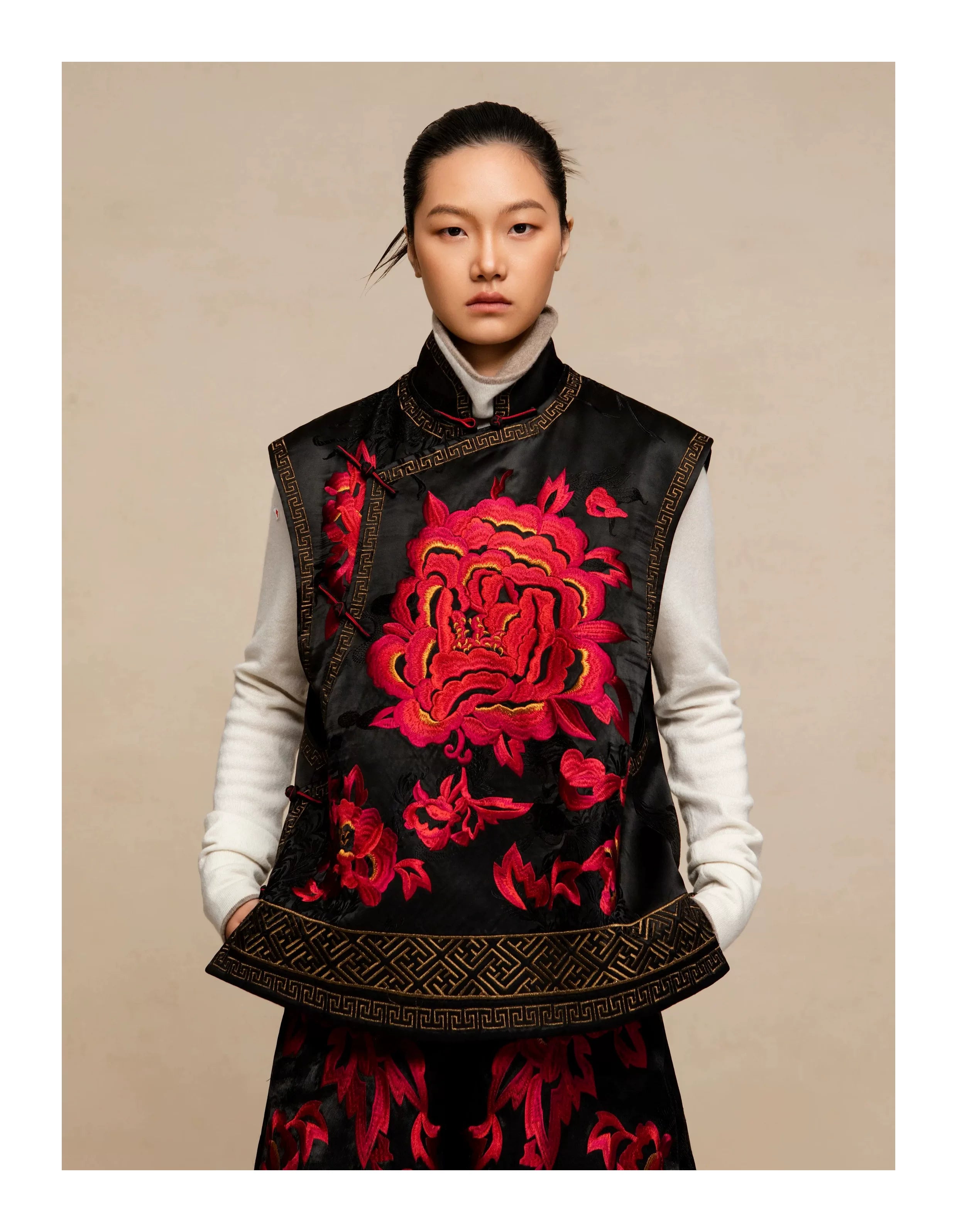 Luxury Black Silk Peony Embroidered Vest-25ZMJ6053