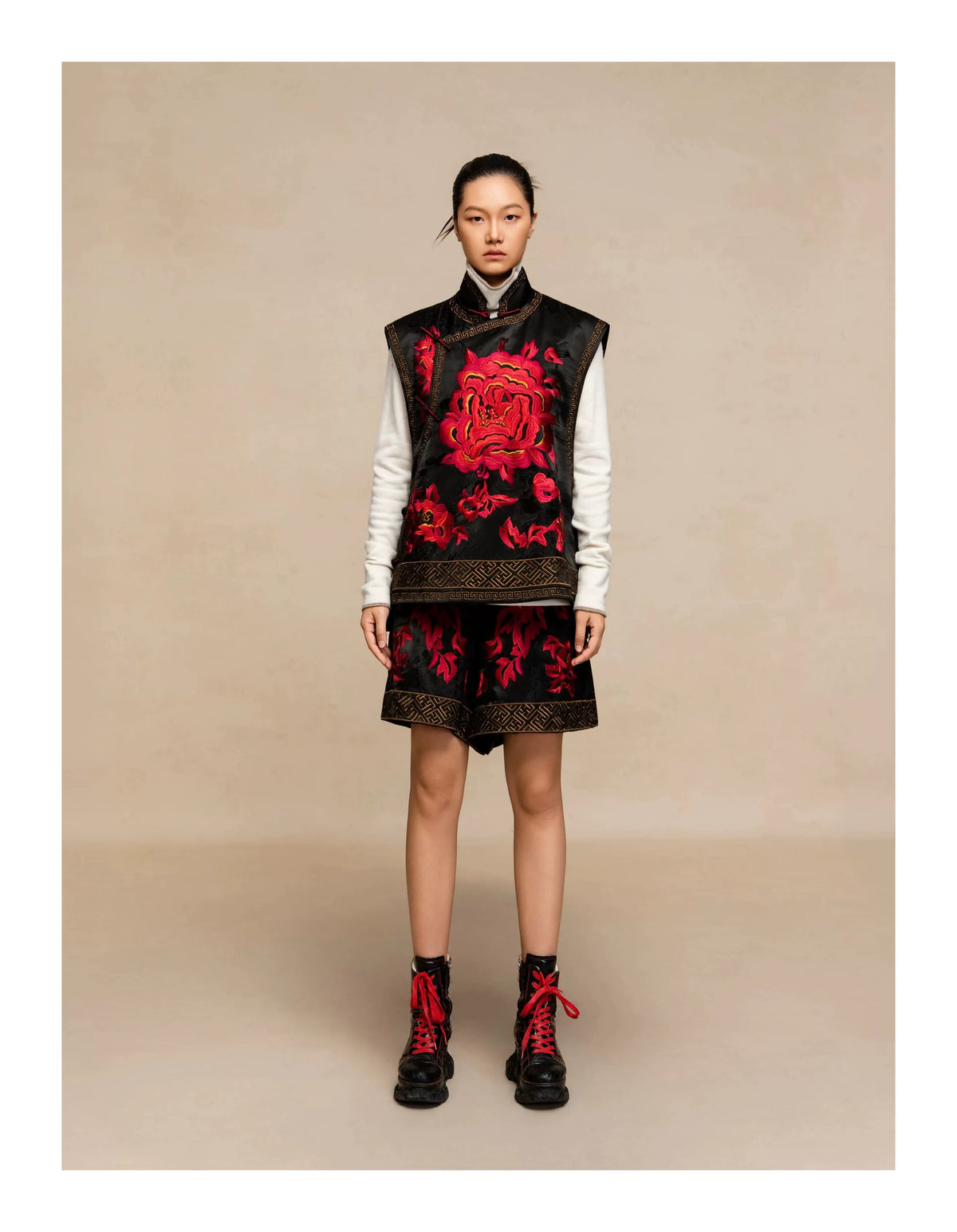 Luxury Black Silk Peony Embroidered Vest-25ZMJ6053