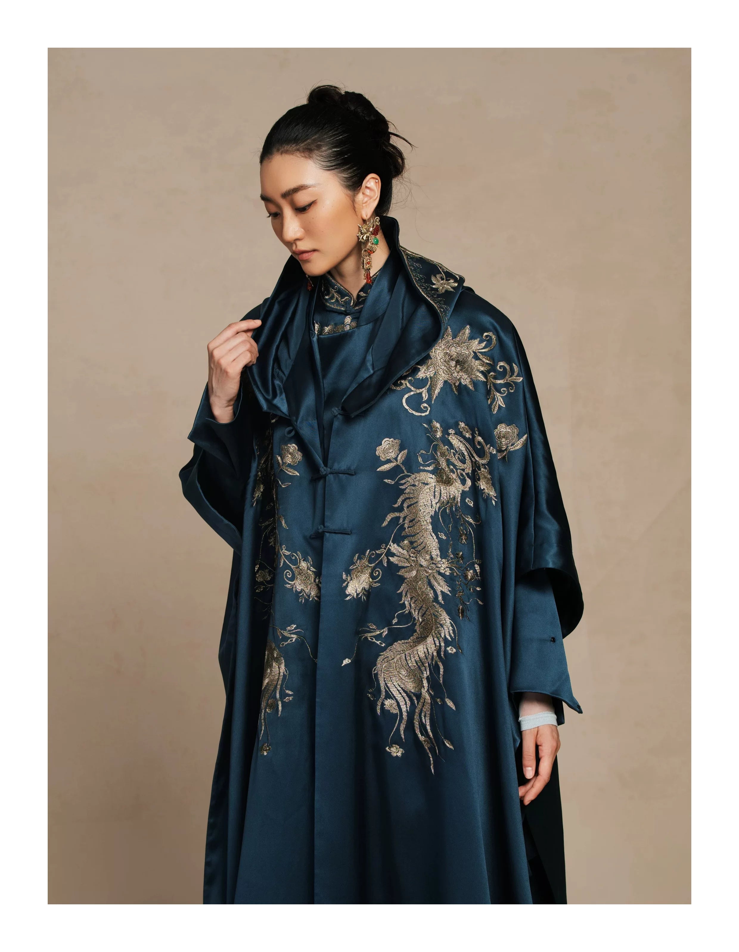 Luxury Navy Silk Phoenix Embroidered Cape-26ZMJ6709