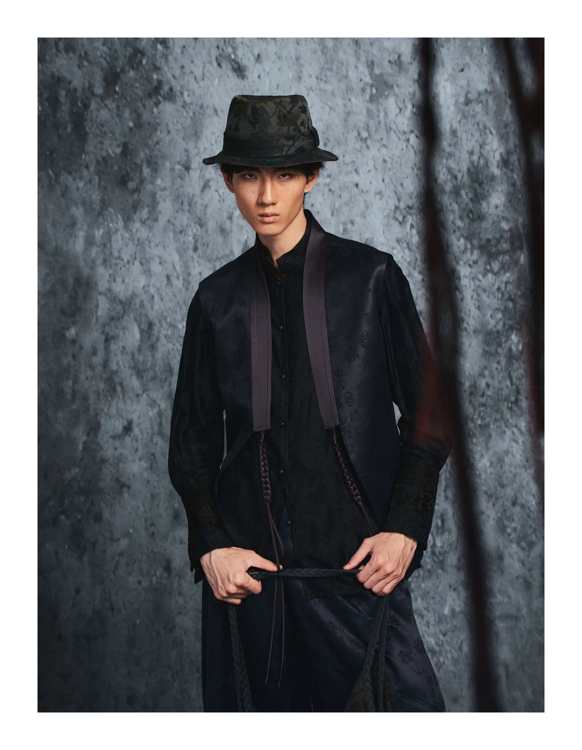 Luxury Black Twelve Ornaments Silk Vest-26Z2Y218769