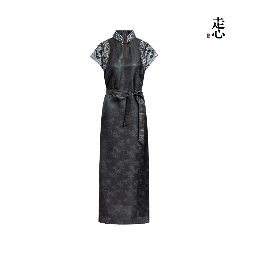 Modern Heritage Silhouette Silk Dress--25ZW25F